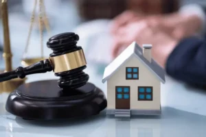 Role of Property Lawyer: Responsibilities, and Benefits
