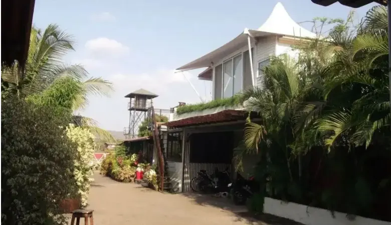 Inside Akshaye Khanna House in Juhu: Amenities and Net worth