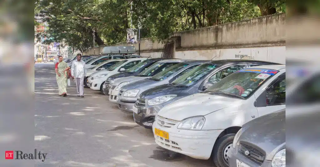 Home 33 hubballi dharwad civic body to act against buildings lacking mandatory parking space